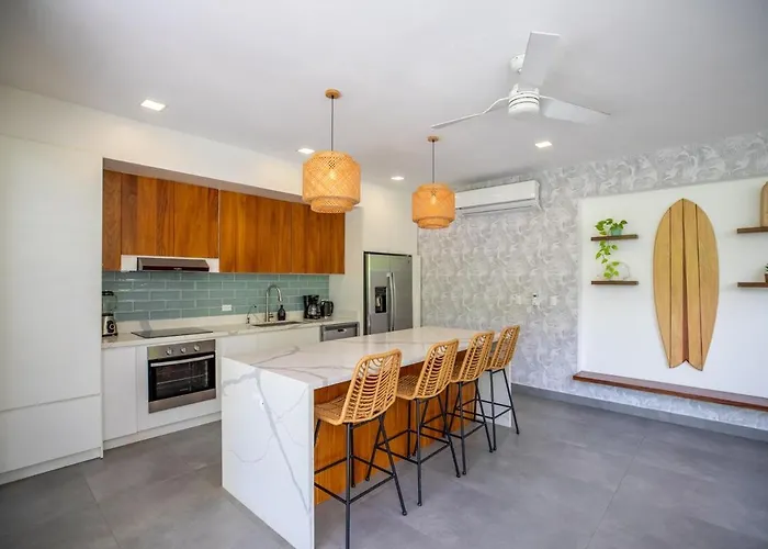 Brand New 3 Br Modern Gal * Nicoya